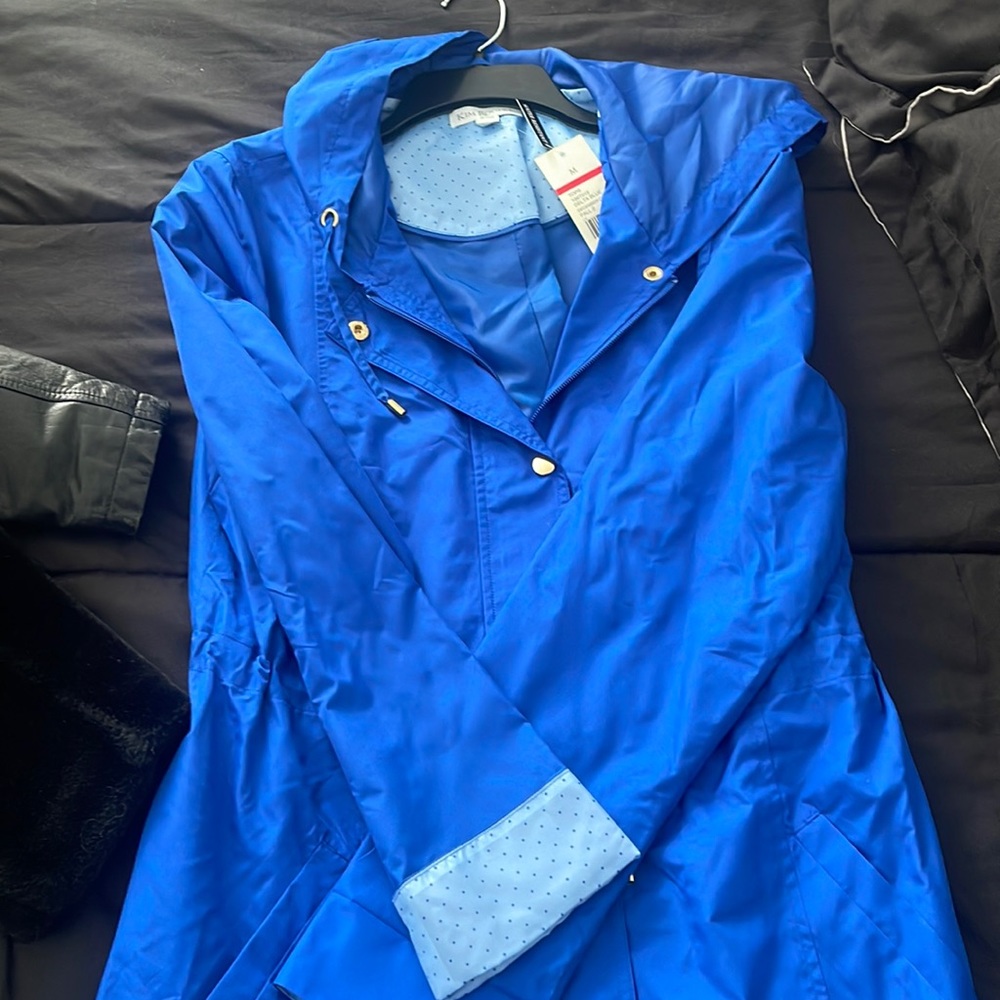Rain coat